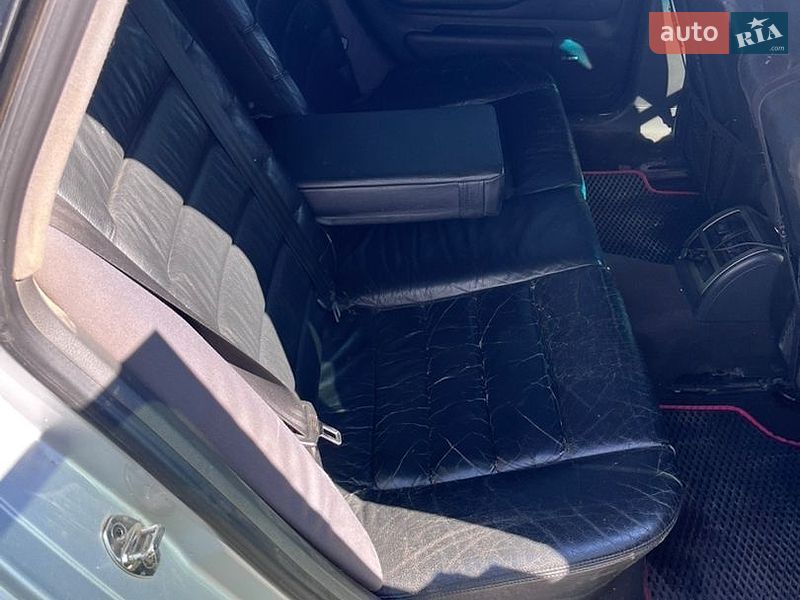 Універсал Audi A6 1999 в Вараші