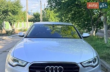 Audi A6  2012