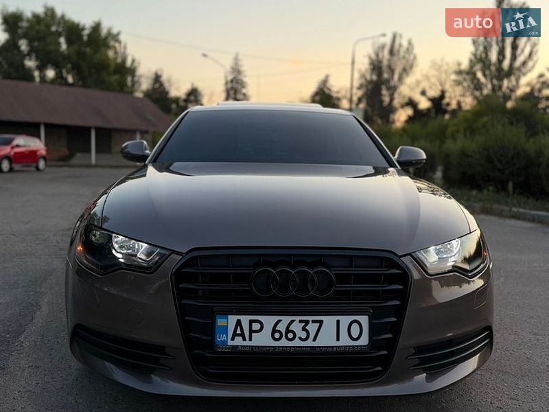 Седан Audi A6 2014 в Запоріжжі