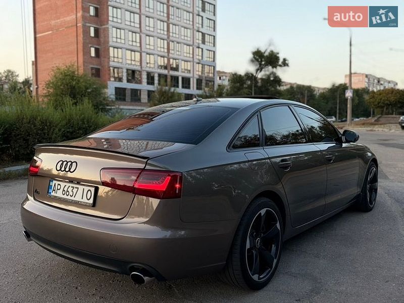 Седан Audi A6 2014 в Запоріжжі