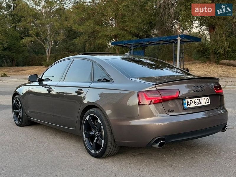 Седан Audi A6 2014 в Запоріжжі
