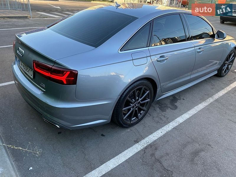 Седан Audi A6 2016 в Киеве
