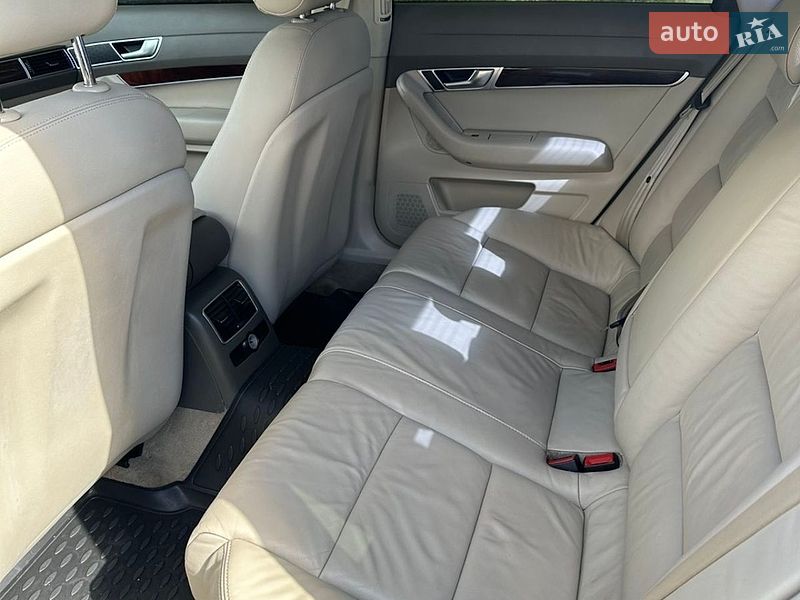 Седан Audi A6 2010 в Бучі