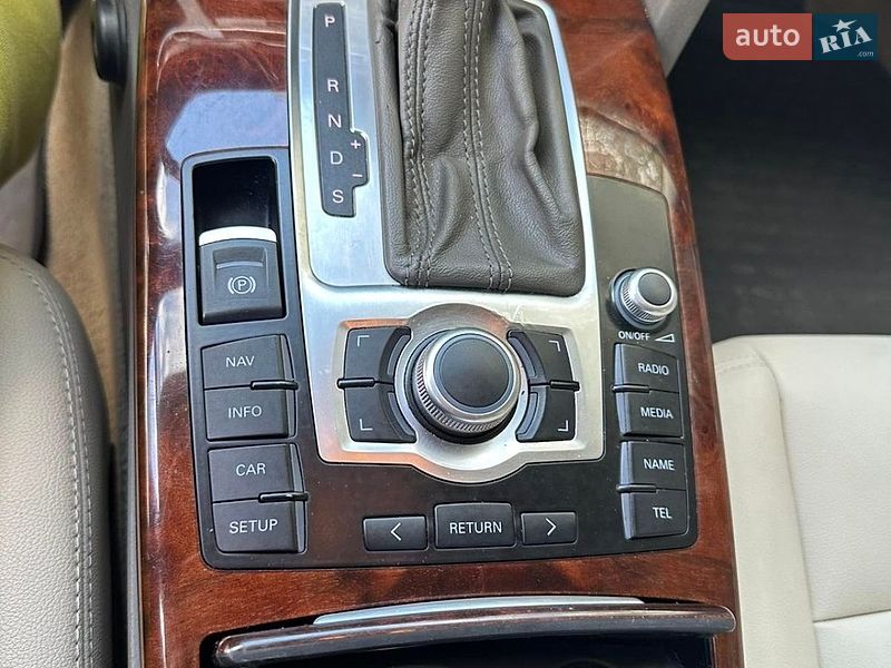 Седан Audi A6 2010 в Бучі