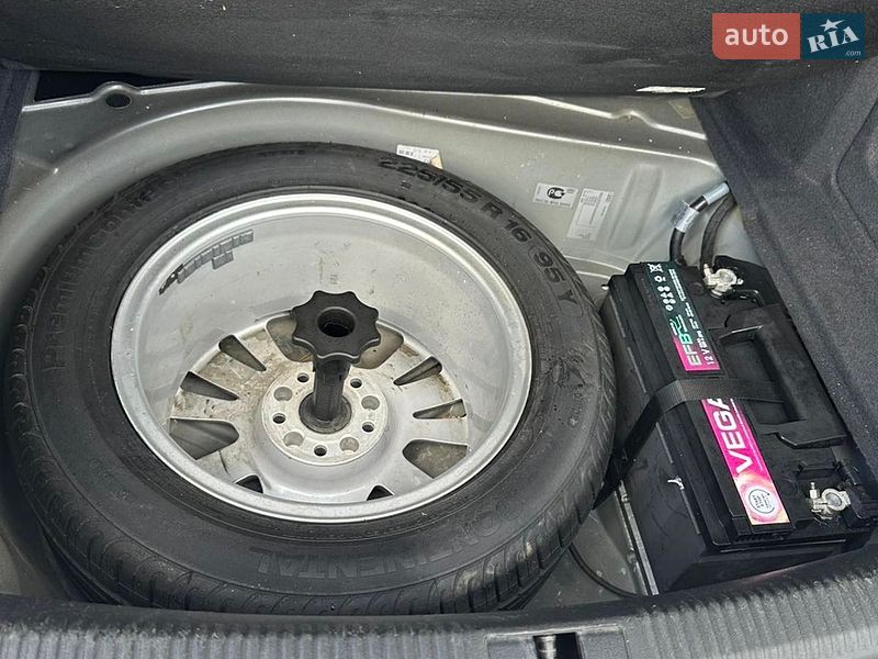 Седан Audi A6 2010 в Бучі