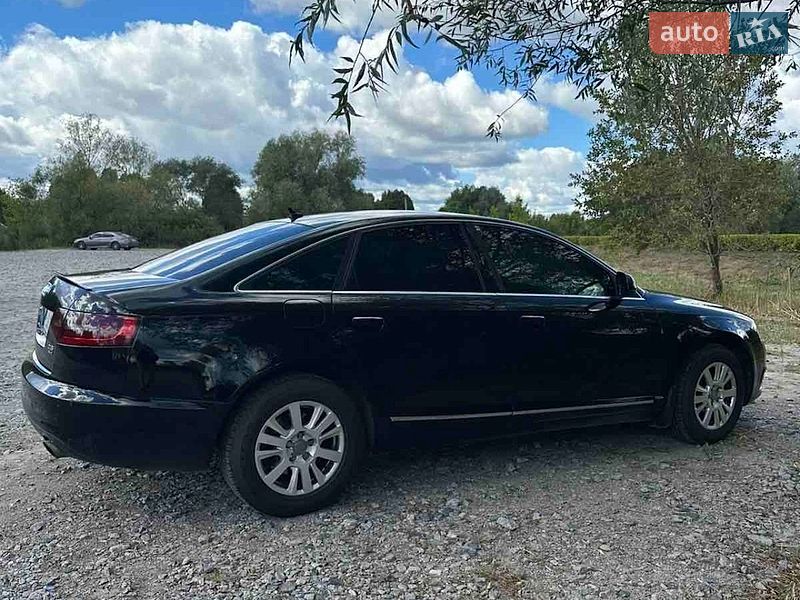 Седан Audi A6 2010 в Бучі