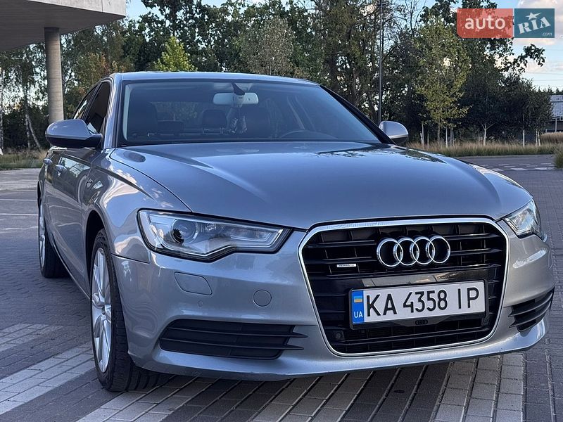 Седан Audi A6 2012 в Киеве