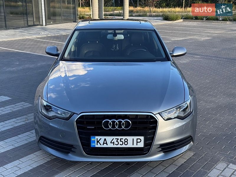 Седан Audi A6 2012 в Киеве