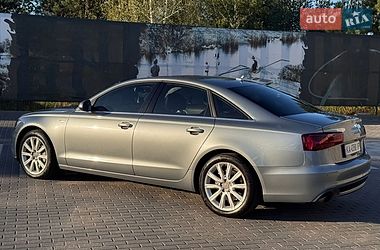 Седан Audi A6 2012 в Киеве