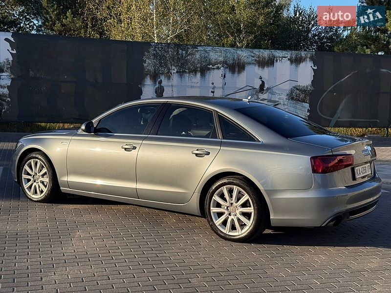 Седан Audi A6 2012 в Киеве