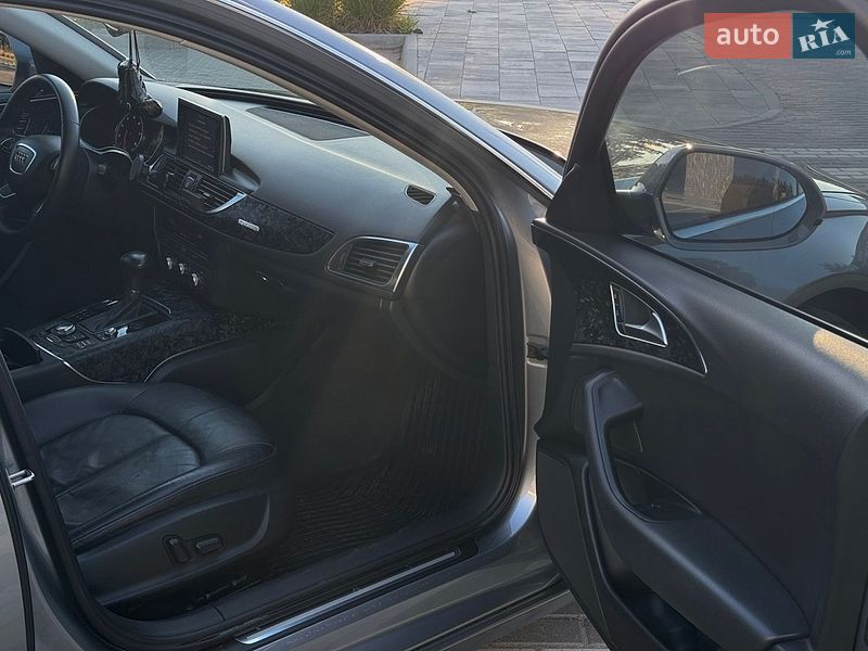 Седан Audi A6 2012 в Киеве