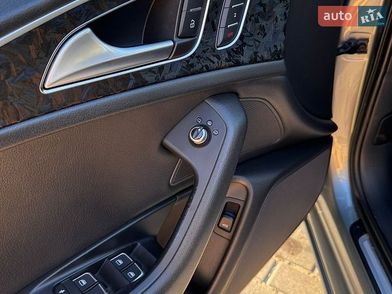 Седан Audi A6 2012 в Киеве