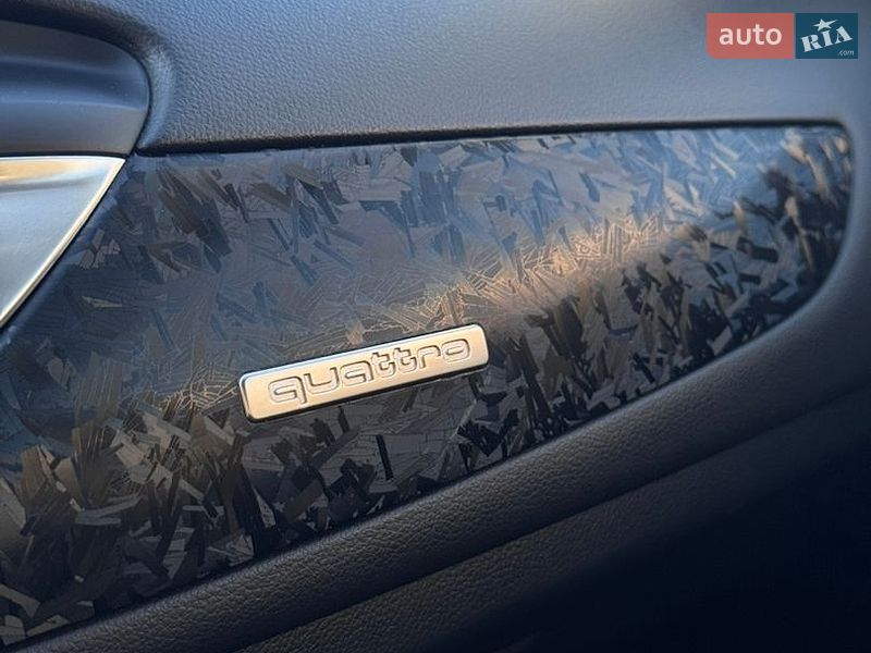 Седан Audi A6 2012 в Киеве