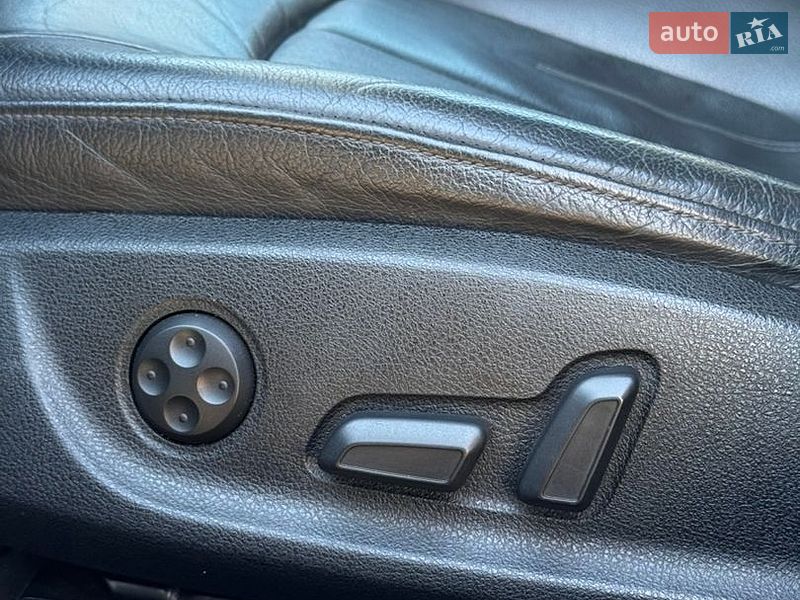 Седан Audi A6 2012 в Киеве
