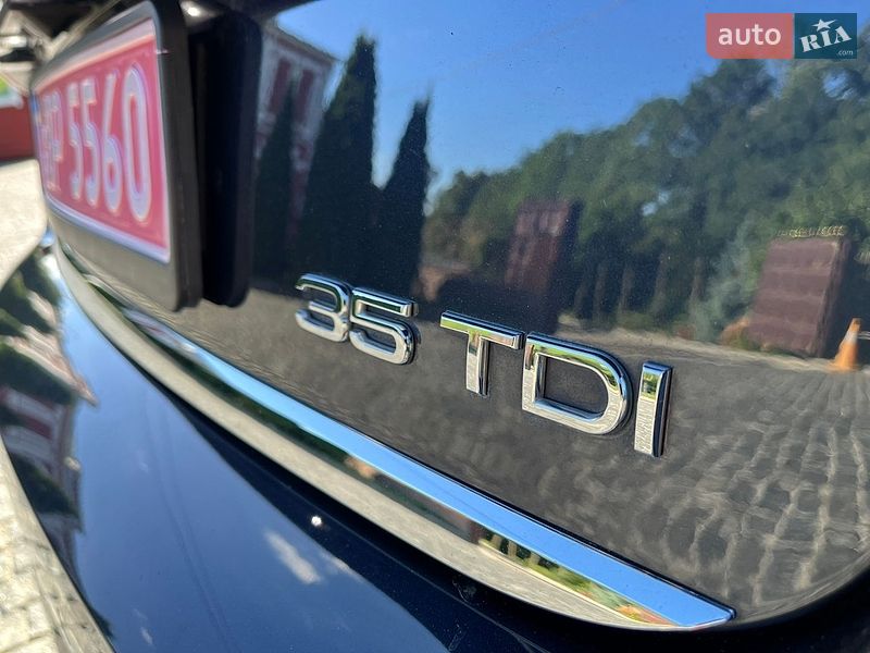 Седан Audi A6 2018 в Киеве
