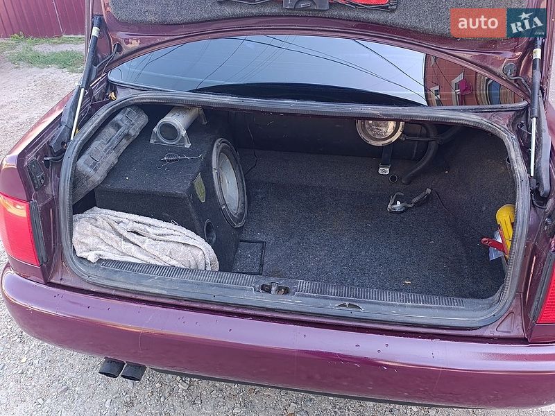 Седан Audi A6 1995 в Могилев-Подольске