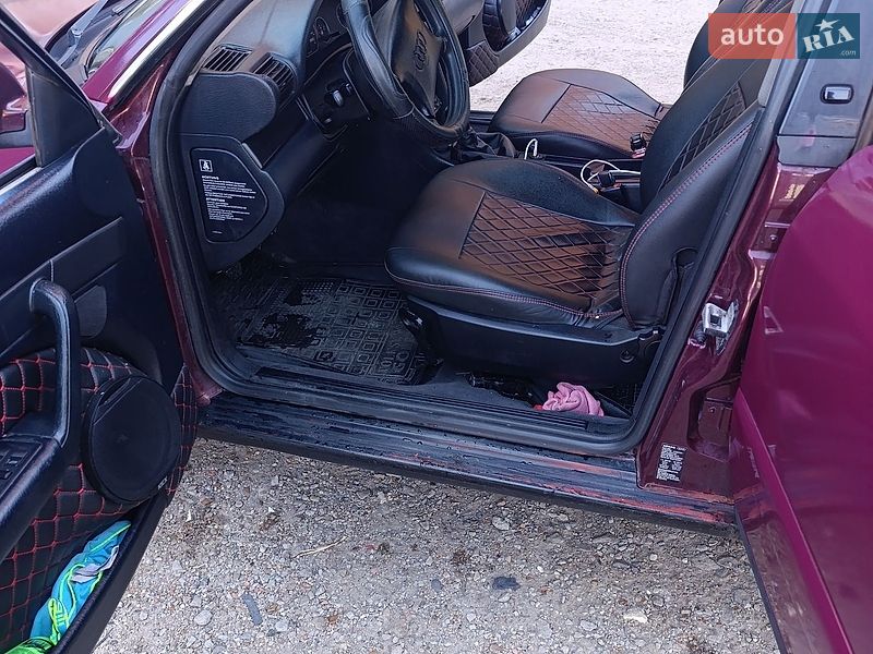 Седан Audi A6 1995 в Могилев-Подольске