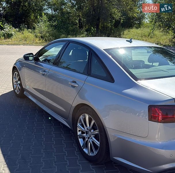 Седан Audi A6 2016 в Кривом Роге
