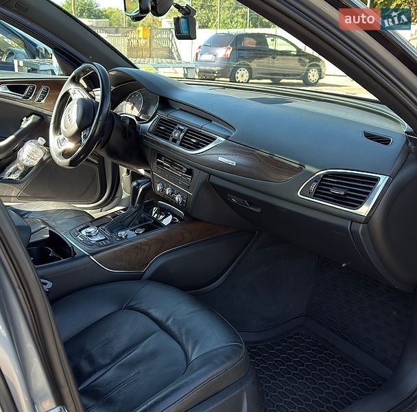 Седан Audi A6 2016 в Кривом Роге