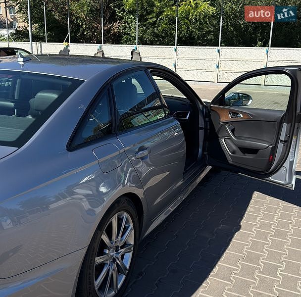 Седан Audi A6 2016 в Кривом Роге