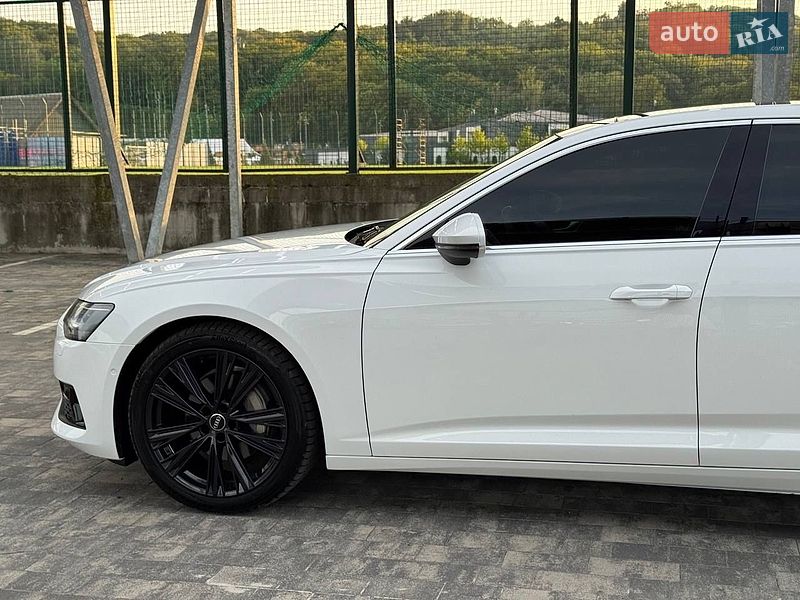 Седан Audi A6 2019 в Львові