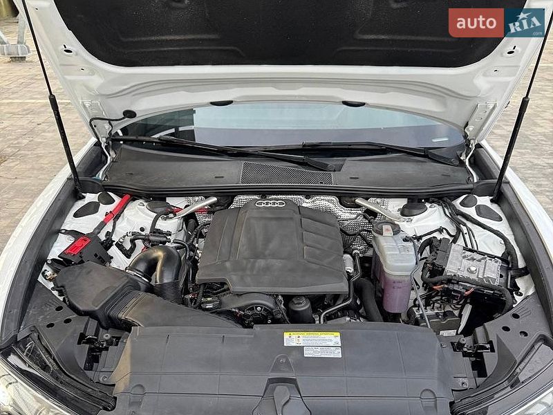 Седан Audi A6 2019 в Львові