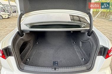Седан Audi A6 2019 в Львові
