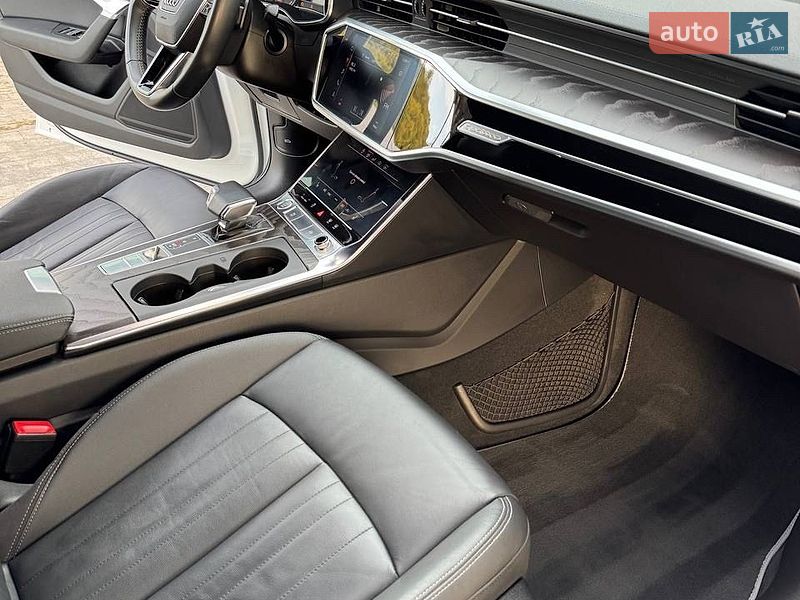 Седан Audi A6 2019 в Львові
