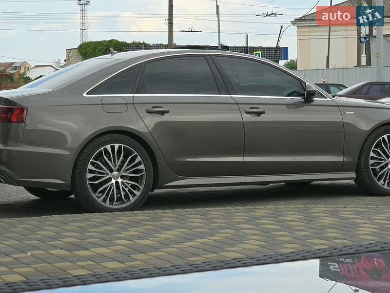 Седан Audi A6 2011 в Черновцах