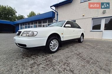 Седан Audi A6 1995 в Кременце