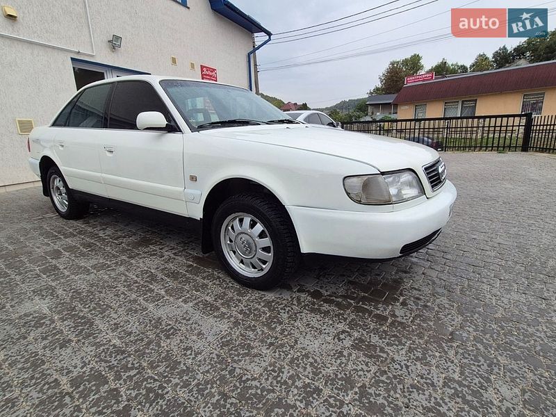 Седан Audi A6 1995 в Кременце