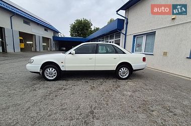 Седан Audi A6 1995 в Кременце