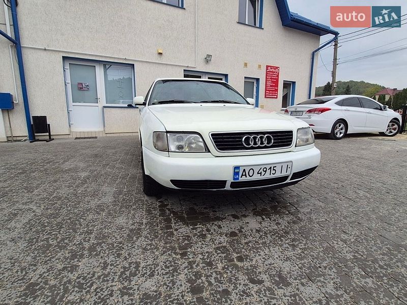 Седан Audi A6 1995 в Кременце