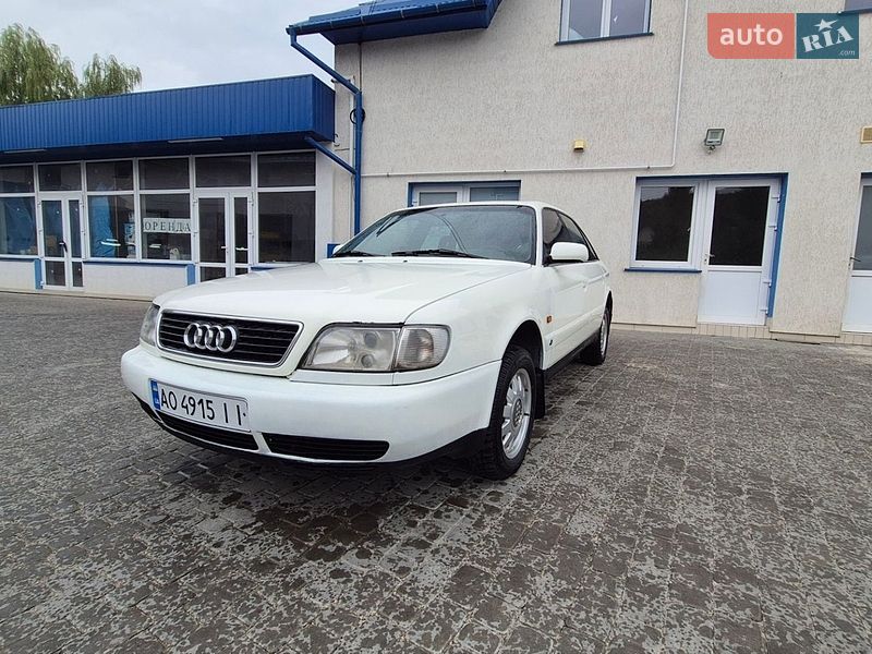Седан Audi A6 1995 в Кременце