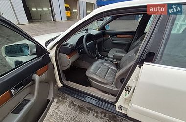 Седан Audi A6 1995 в Кременце