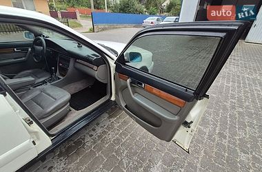 Седан Audi A6 1995 в Кременце