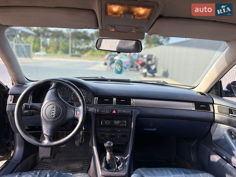 Седан Audi A6 2000 в Летичеве