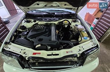 Седан Audi A6 1995 в Кременце