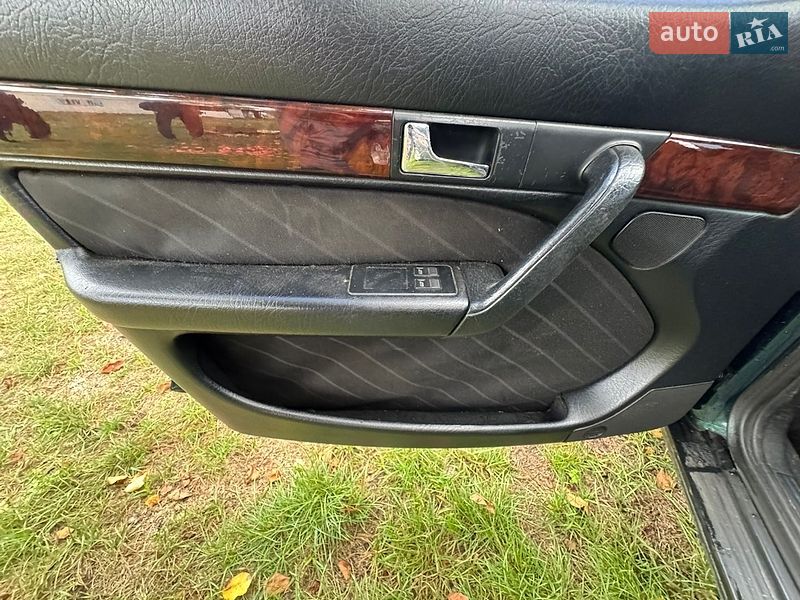 Универсал Audi A6 1996 в Прилесном