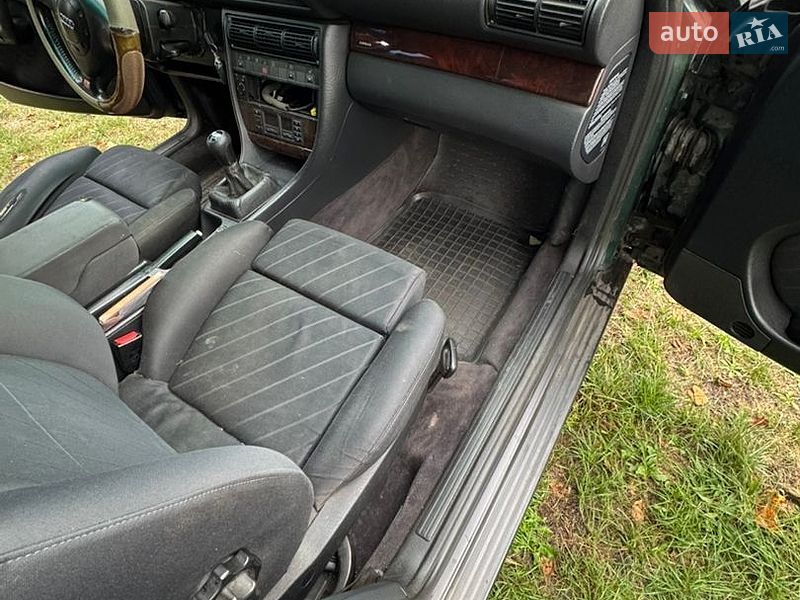 Универсал Audi A6 1996 в Прилесном