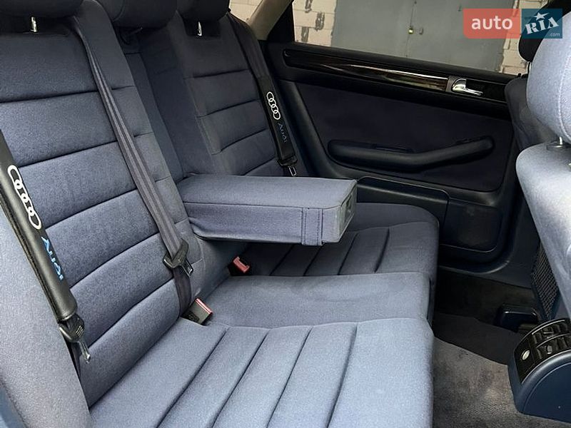 Седан Audi A6 2001 в Хмельницком