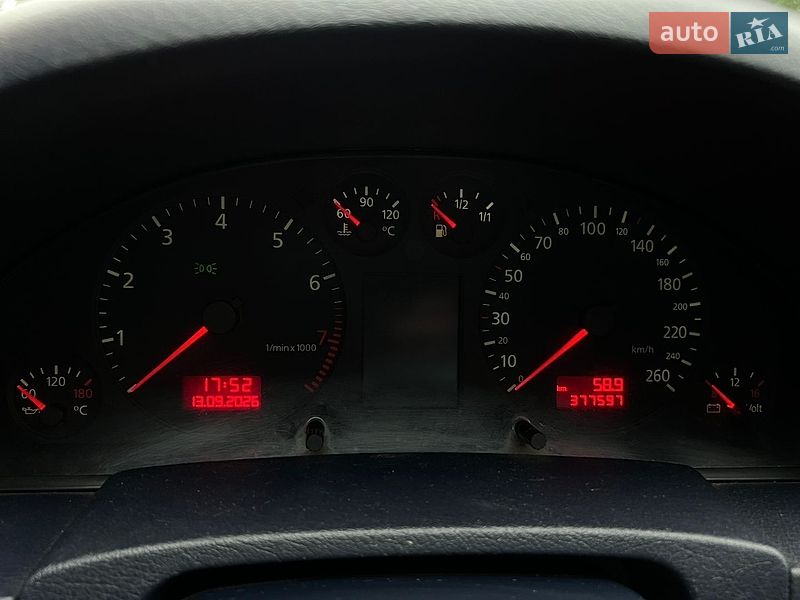 Седан Audi A6 2001 в Хмельницком