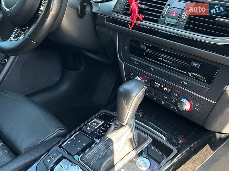 Седан Audi A6 2015 в Киеве