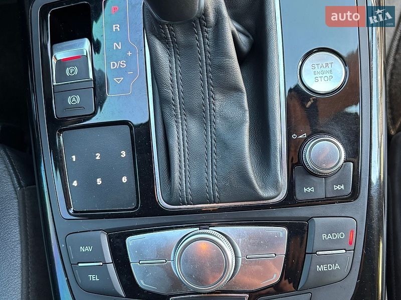 Седан Audi A6 2015 в Киеве