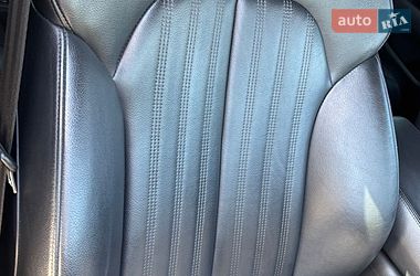 Седан Audi A6 2015 в Киеве