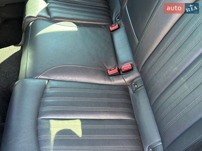 Седан Audi A6 2015 в Киеве