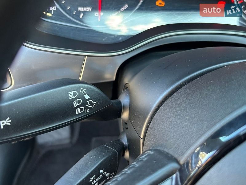 Седан Audi A6 2015 в Киеве