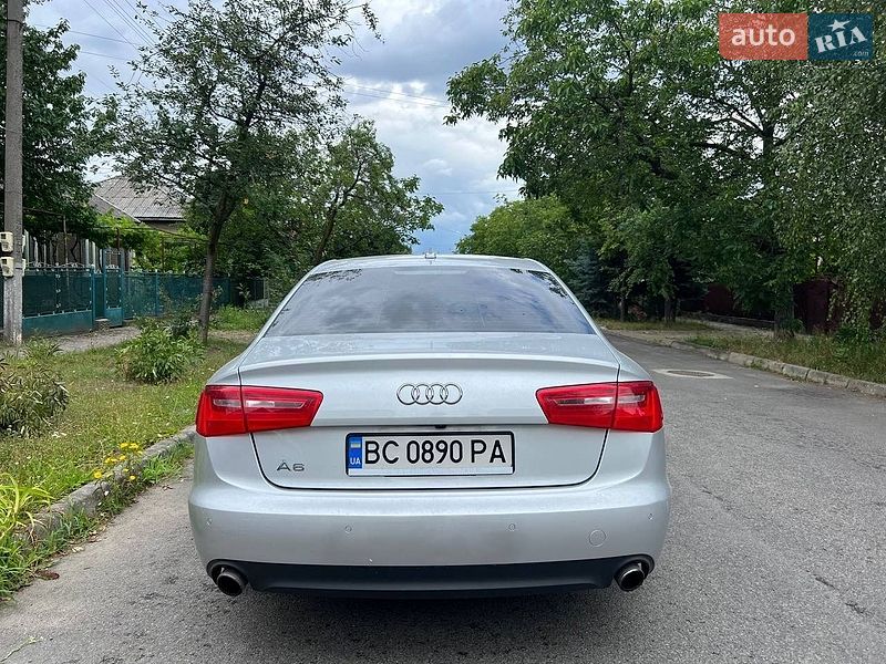 Седан Audi A6 2013 в Ужгороде