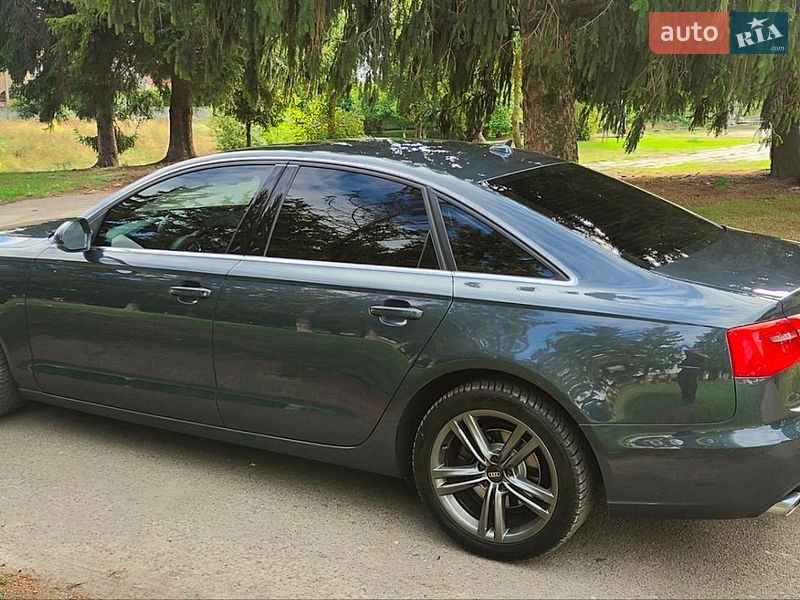 Седан Audi A6 2013 в Дубно