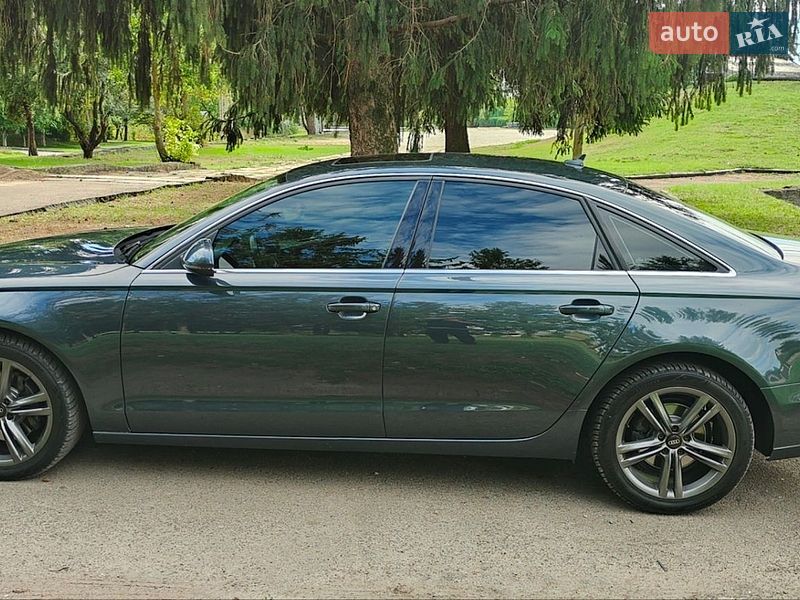 Седан Audi A6 2013 в Дубно